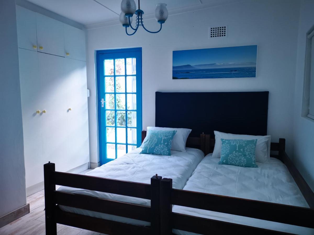Rachawadee Accomodation​ & Health Spa Simonʼs Town Extérieur photo
