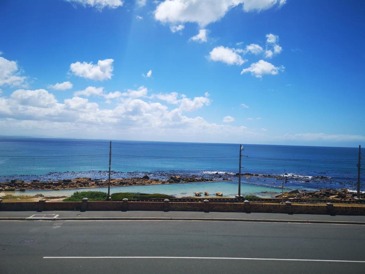 Rachawadee Accomodation​ & Health Spa Simonʼs Town Extérieur photo