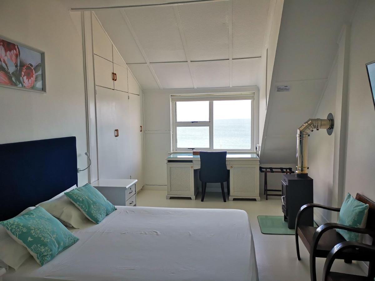 Rachawadee Accomodation​ & Health Spa Simonʼs Town Extérieur photo
