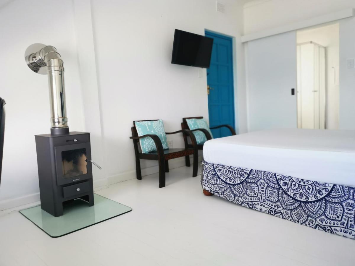 Rachawadee Accomodation​ & Health Spa Simonʼs Town Extérieur photo